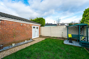 Photo 17- click for photo gallery